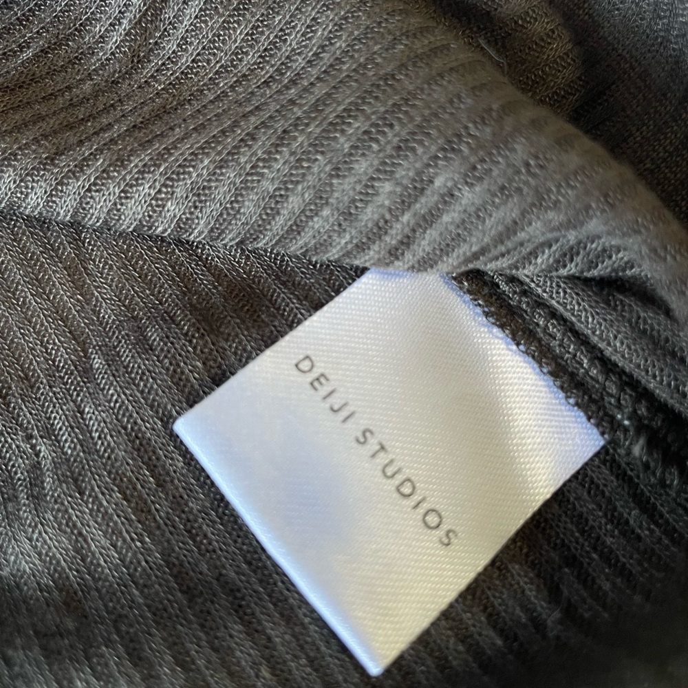 DEIJI STUDIOS The Square Knit Tee In Stone NWT with Flaws XS Read - Picture 10 of 16